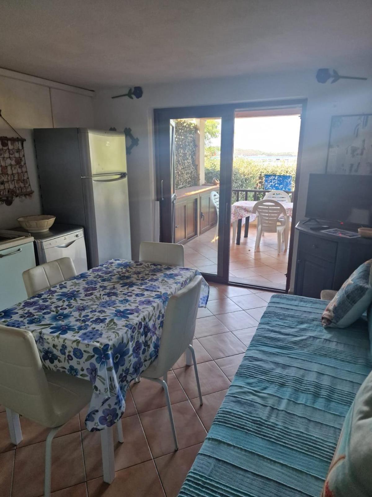 Appartamento Cala Reale, Piano Terra Marinella  Exterior foto